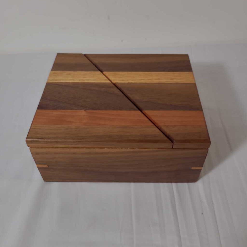 WOODEN BOX W/HIDDEN COMPARTMENTS