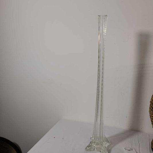 15.75" CLEAR GLASS VASE