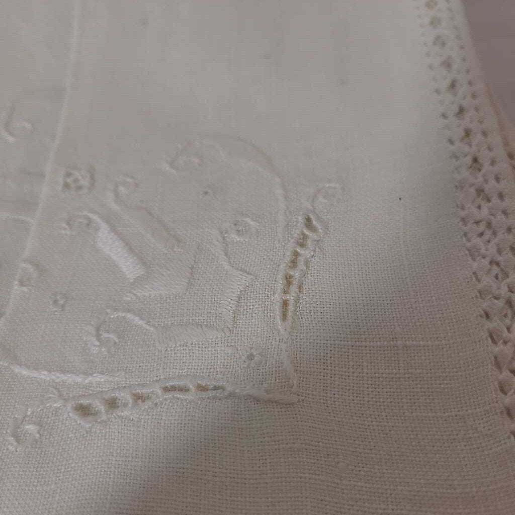 S/12 VTG LINEN NAPKINS