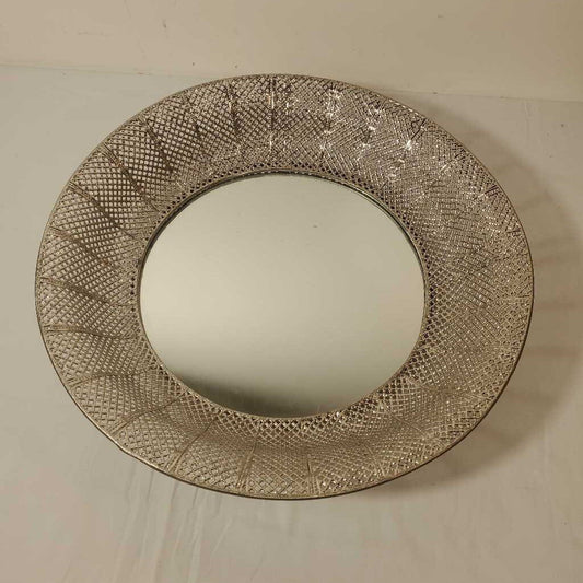 ROUND SILVER MIRRORED TRAY