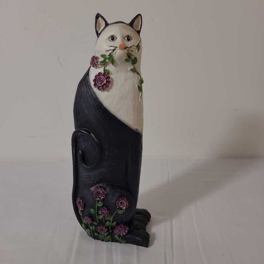 BLACK CAT W/PURPLE FLOWERS