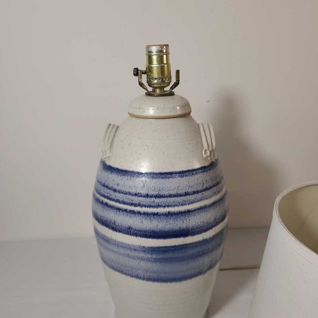 BLUE CERAMIC LAMP W/SHADE