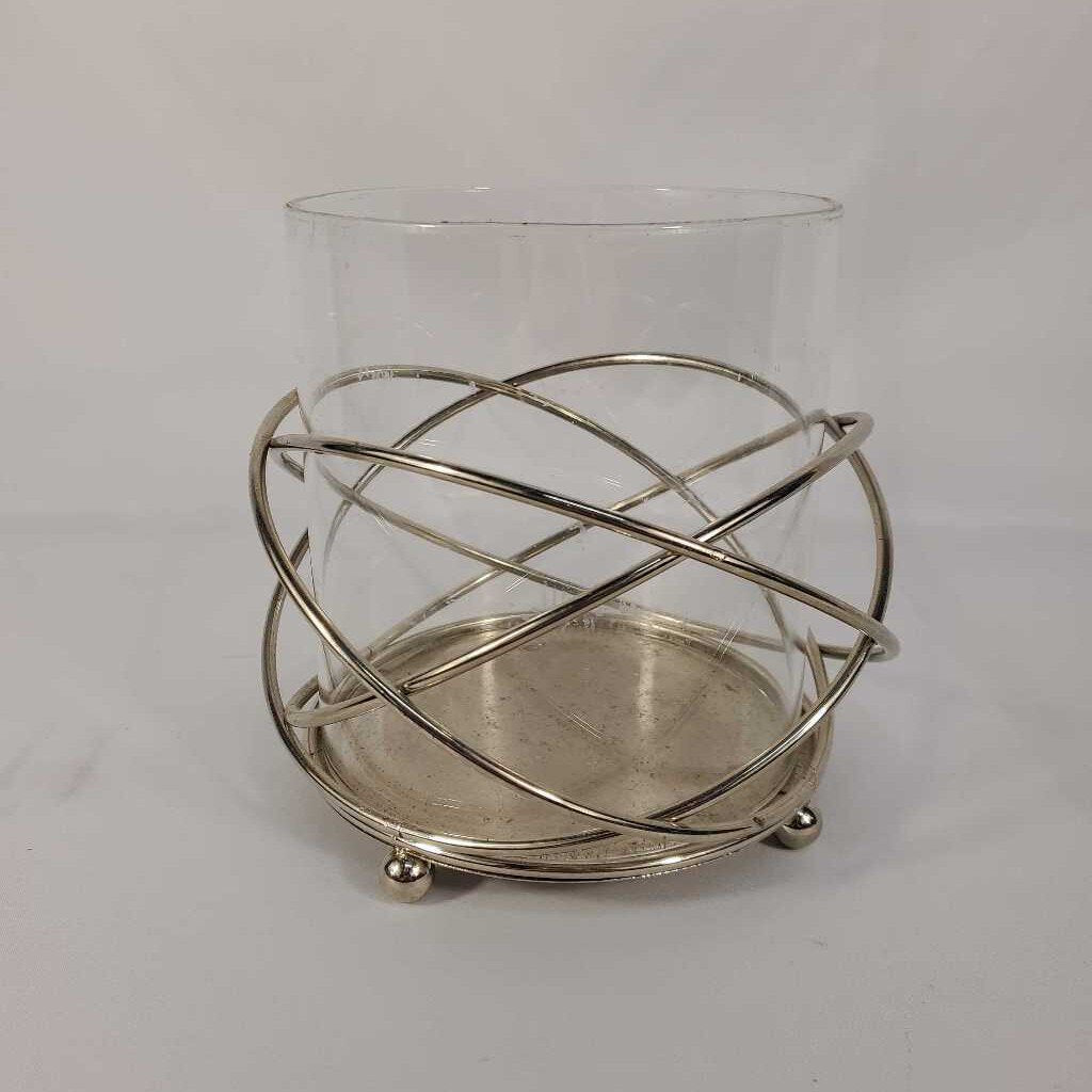 GLASS VASE IN SILVER STAND