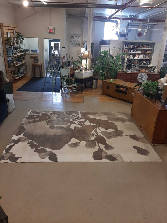 LARGE ABSTRACT FLOWER CARPET