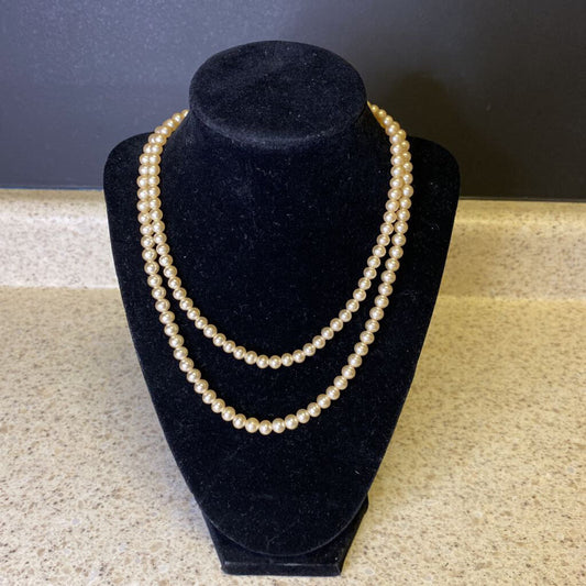 VINTAGE DOUBLE-STRAND PEARL NECKLACE