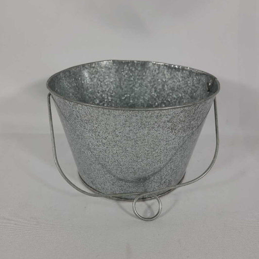 GALVANIZED BUCKET