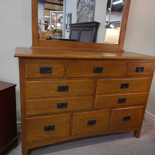 OAK 8 DRAWER DRESSER