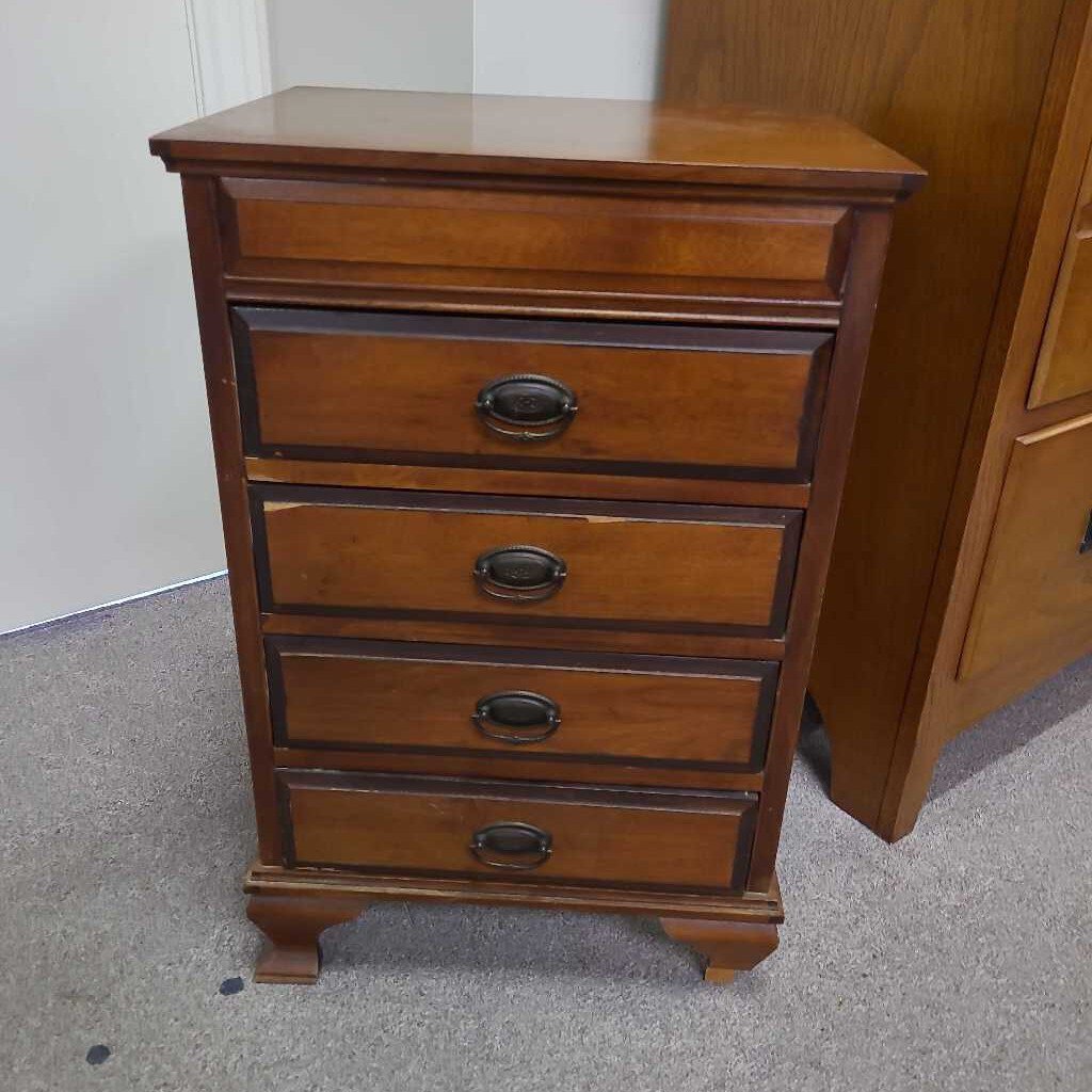 4 DRAWER NIGHT STAND