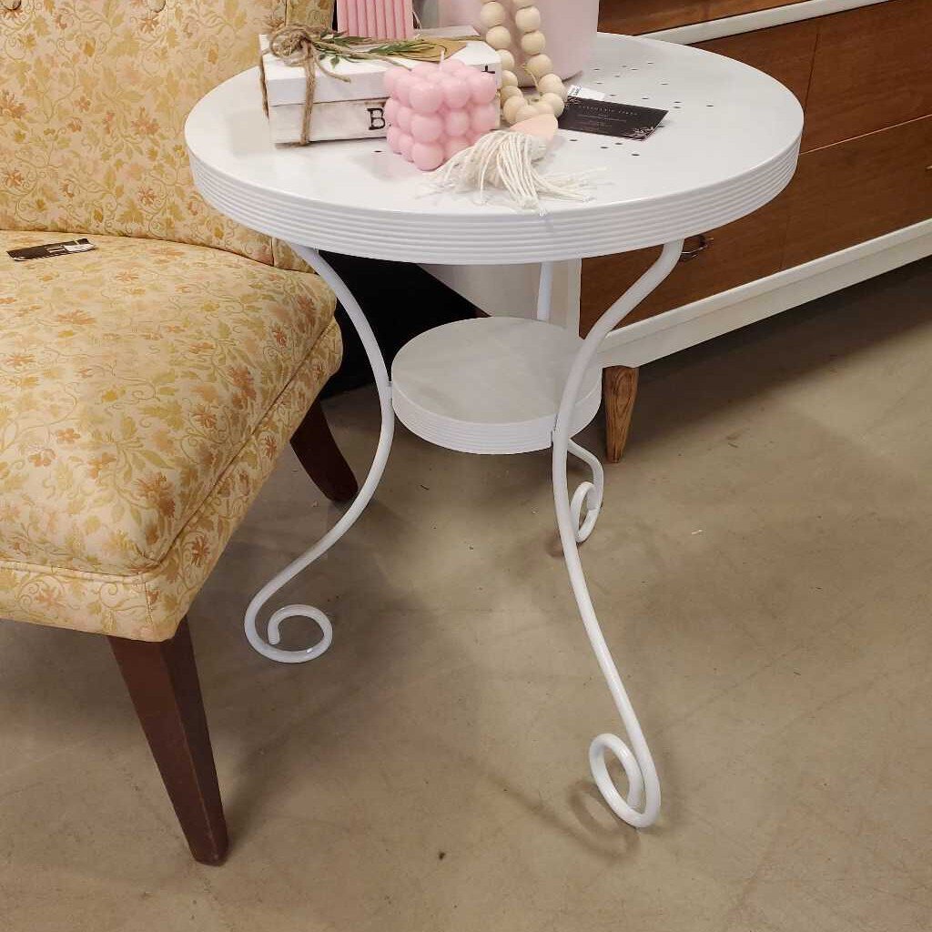 NORESUND ACCENT TABLE