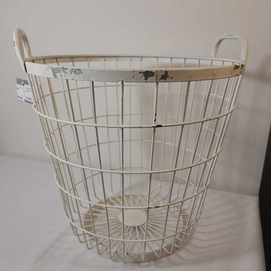 Distressed Farmhouse Wire Basket