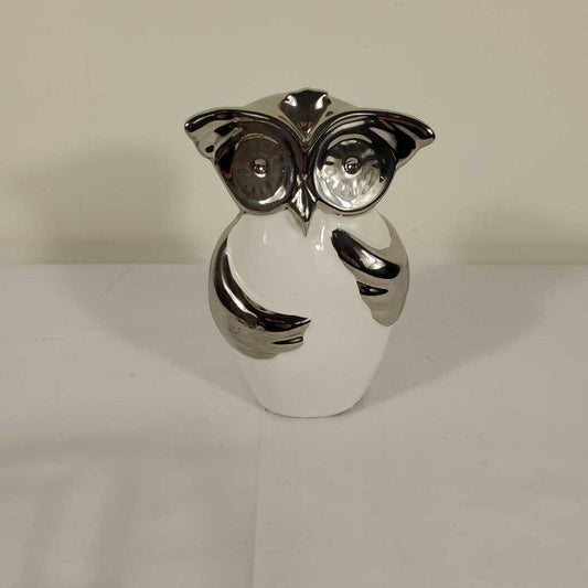 CHROME & WHITE OWL