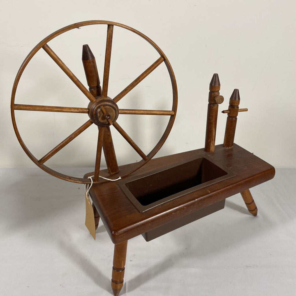 VTG MINI SPINNING WHEEL