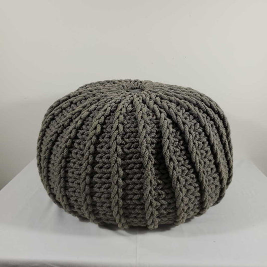 GREY KNIT POUF