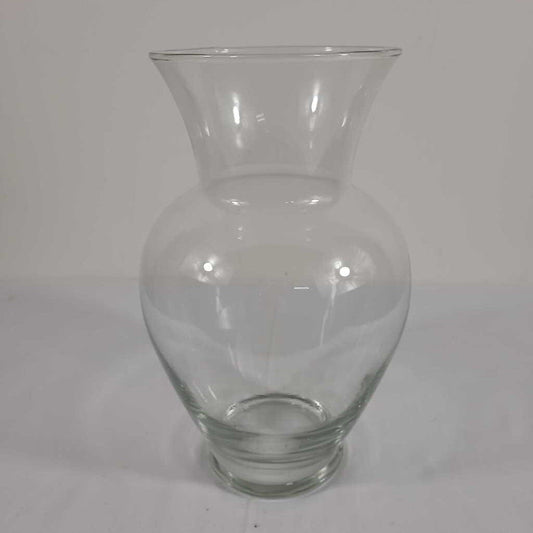 GLASS VASE